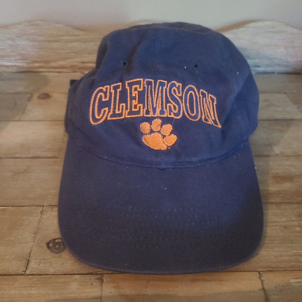 Vintage Clemson Tigers Strapback Hat
